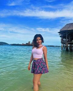 Iswarya Menon: ఐశ్వర్య మీనన్ కిరాక్ పిక్స్