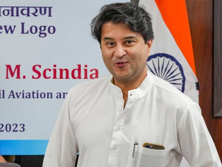 Jyotiraditya Scindia Claim on MP Election Result 2023 Says BJP Will have Clear Win  MP Election 2023: चुनाव के नतीजों को लेकर ज्योतिरादित्य सिंधिया का बड़ा दावा, बोले- 'बस 24 घंटे इंतजार करिए...'