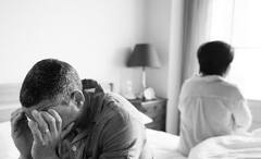 Micro Cheating: সামান্য ঘটনা বলে এড়িয়ে যাচ্ছেন হয়ত, সম্পর্কে ঠকছেন না তো! Micro Cheating কী জানুন