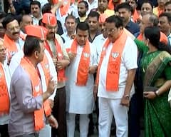 Election Result 2023: 3 રાજ્યોમાં ભાજપની જીતની સી.આર.પાટીલની ઓફિસે ફટાકડા ફોડી ઉજવણી, જુઓ તસવીરો