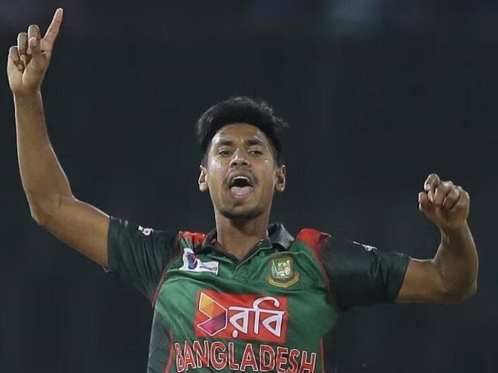 बांग्लादेश के मुस्ताफिजुर रहमान 85 मैचों में 103 विकेट ले चुके हैं.