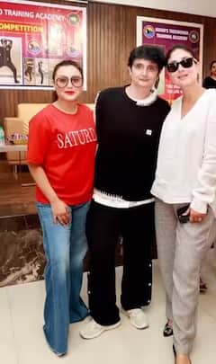 Pics: 7 વર્ષની ઉંમરમાં Taimurએ તાઇક્વાન્ડો કૉમ્પિટીશનમાં જીત્યો Gold મેડલ, ખુશીથી ઝૂમી ઉઠી મમ્મી કરીના કપૂર