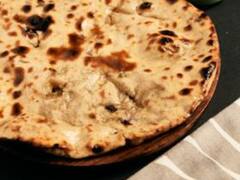 Kaara Poli Recipe : மழைக்கால குளிருக்கு இதமாக காரசாரமான கார போளி..இன்றே ட்ரை செய்யுங்கள்..!