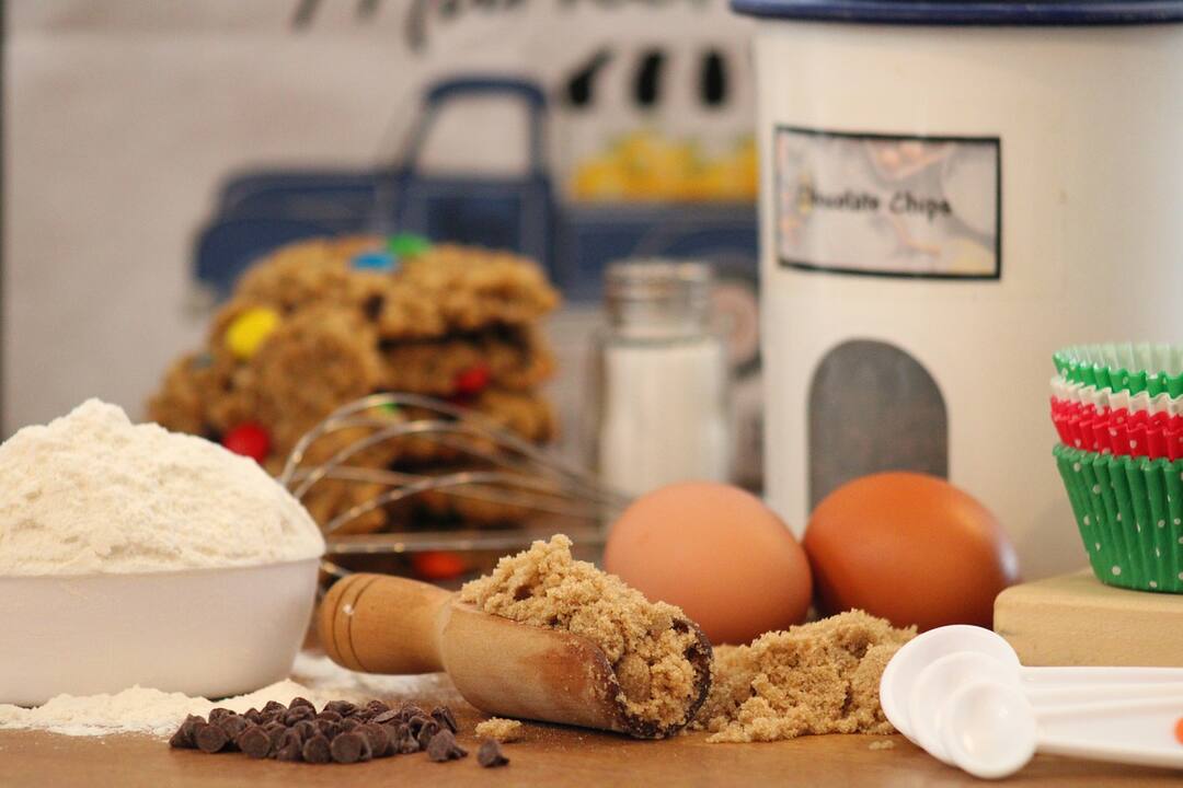 Cake Making: মাইক্রোভেন ছাড়াই বাড়িতে বানিয়ে ফেলুন নরম তুলতুলে কেক, রইল পদ্ধতি How to bake cake without oven know in details Cake Making: মাইক্রোভেন ছাড়াই বাড়িতে বানিয়ে ফেলুন নরম তুলতুলে কেক, রইল পদ্ধতি