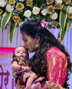 Radha Sagar : 'आई कुठे काय करते' फेम अभिनेत्रीच्या बाळाचं थाटामाटात बारसं पार; लेकाचं नाव आहे खास