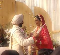 Sukhan Verma: ਸੁਖਨ ਵਰਮਾ ਦੇ ਵਿਆਹ ਦੀਆਂ ਤਸਵੀਰਾਂ ਵਾਇਰਲ, ਫੈਨਜ਼ ਵਧਾਈ ਦੇ ਬੋਲੇ- 'ਰੱਬ ਰਾਜੀ ਰੱਖੇ ਜੋੜੀ ਨੂੰ...'