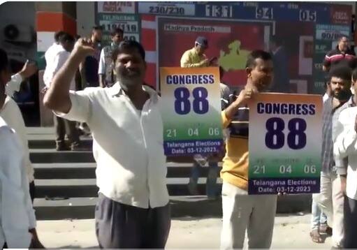 मुख्यमंत्री के. चंद्रशेखर राव ने गजवेल और कामारेड्डी विधानसभा से चुनाव लड़ा है. वहीं कांग्रेस के तेलंगाना अध्यक्ष रेवंथ रेड्डी भी इसी सीट से चुनाव में उतरे थे. आज दोनों दिग्गज नेताओं के भाग्य का फैसला ईवीएम खुलते ही सामने आ जाएगा.