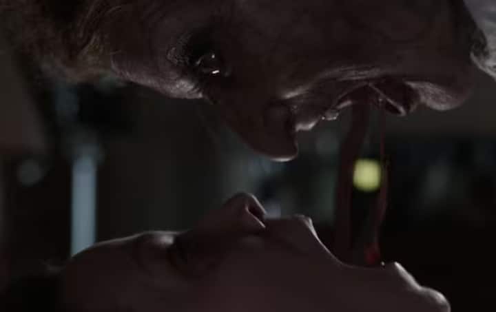 2013 मध्ये रिलीज झालेला The Conjuring हा चित्रपट प्रेक्षक प्राइम व्हिडीओ या ओटीटी प्लॅटफॉर्मवर पाहू शकता.