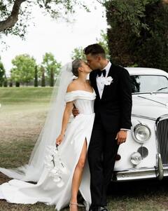 Chris Green Wedding: ਇਸ ਕੰਗਾਰੂ ਆਲਰਾਊਂਡਰ ਨੇ ਕਰਵਾਇਆ ਵਿਆਹ, Wife ਨਾਲ ਸ਼ੇਅਰ ਕੀਤੀਆਂ ਰੋਮਾਂਟਿਕ ਤਸਵੀਰਾਂ