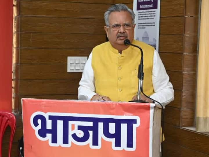 छत्तीसगढ़ में बीजेपी ने शानदार प्रदर्शन करते हुए 54 सीटों पर जीत हासिल की है. इसके साथ ही उन्होंने कांग्रेस को सत्ता से बेदखल कर दिया. इस दौरान बीजेपी के वीआईपी कैंडिडेट और पूर्व मुख्यमंत्री रमन सिंह ने अपने विधानसभा क्षेत्र राजनांदगांव से जीत गए हैं.