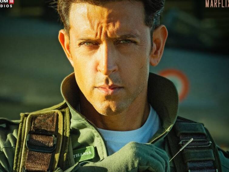 Fighter First look Out Hrithik Roshan as squadron leader shamsher pathania Fighter First Look OUT:  'फायटर' मधील हृतिक रोशनचा लूक आऊट! चित्रपटात साकारणार 'ही' भूमिका