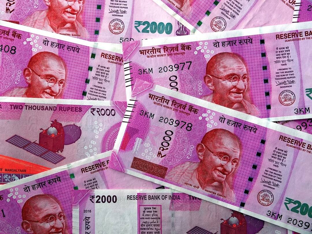 Rs 2000 currency note how much RBI expenditure on printing of 2000 rupee notes Government told to parliament 2000 Rs Note : दोन हजार रुपयांच्या नोटांच्या छपाईसाठी आरबीआयने किती केला खर्च?