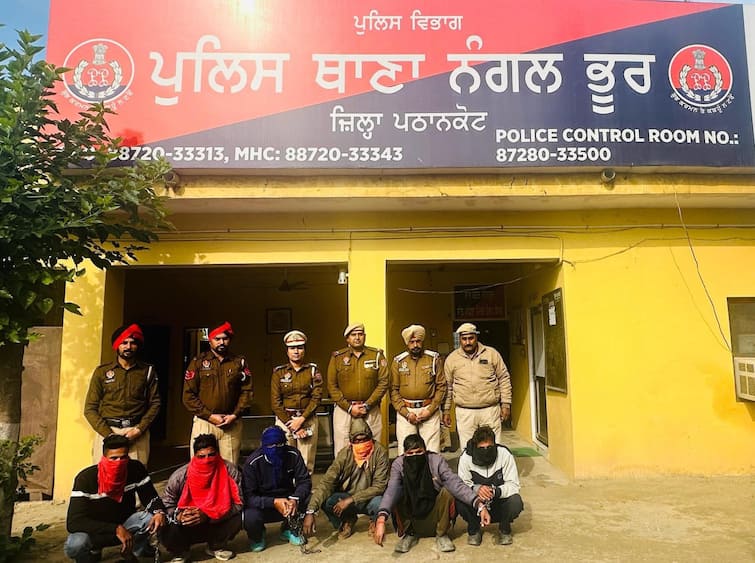 Punjab government against illegal mining in Pathankot 7 persons arrested and machinery seized Punjab Government: ਨਵੇਂ ਮੰਤਰੀ ਦਾ ਗ਼ੈਰ ਕਾਨੂੰਨੀ ਮਾਈਨਿੰਗ 'ਤੇ ਐਕਸ਼ਨ ! 7 ਗ੍ਰਿਫ਼ਤਾਰ, ਮਸ਼ੀਨਰੀ ਜ਼ਬਤ