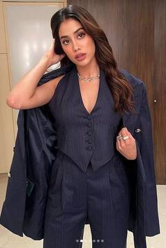 Janhvi Kapoor: ਜਾਹਨਵੀ ਕਪੂਰ ਦੇ ਬੌਸ ਲੇਡੀ ਲੁੱਕ ਦੇ ਦੀਵਾਨੇ ਹੋਏ ਫੈਨਜ਼, ਦੇਖੋ ਉਸ ਦਾ ਬੇਫਿਕਰ ਅੰਦਾਜ਼