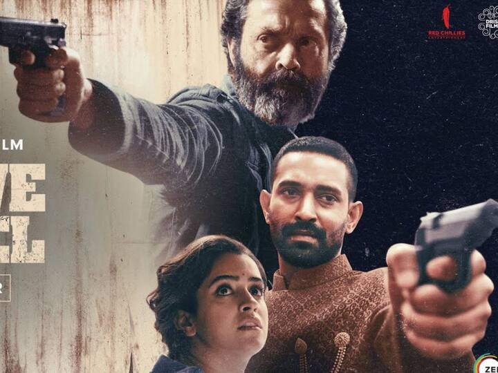 झी 5 वर प्रदर्शित झालेल्या लव्ह हॉस्टल या चित्रपटातील बॉबी देओलच्या अभिनयाला देखील प्रेक्षकांची पसंती मिळाली.या चित्रपटात विक्रांत मॅसी आणि सान्या मल्होत्रा यांनी देखील काम केलं आहे.