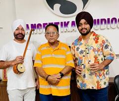Jelly Manjeetpuri: ਜਾਣੋ ‘ਮੌਜਾਂ ਭੁੱਲਣੀਆਂ ਨਈਂ ਜੋ ਬਾਪੂ ਦੇ ਸਿਰ ‘ਤੇ ਕਰੀਆਂ’ ਗੀਤ ਨੂੰ ਲਿਖਣ ਦੀ ਅਸਲ ਵਜ੍ਹਾ, ਜੈਲੀ ਮਨਜੀਤਪੁਰੀ ਨੇ ਕੀਤਾ ਖੁਲਾਸਾ