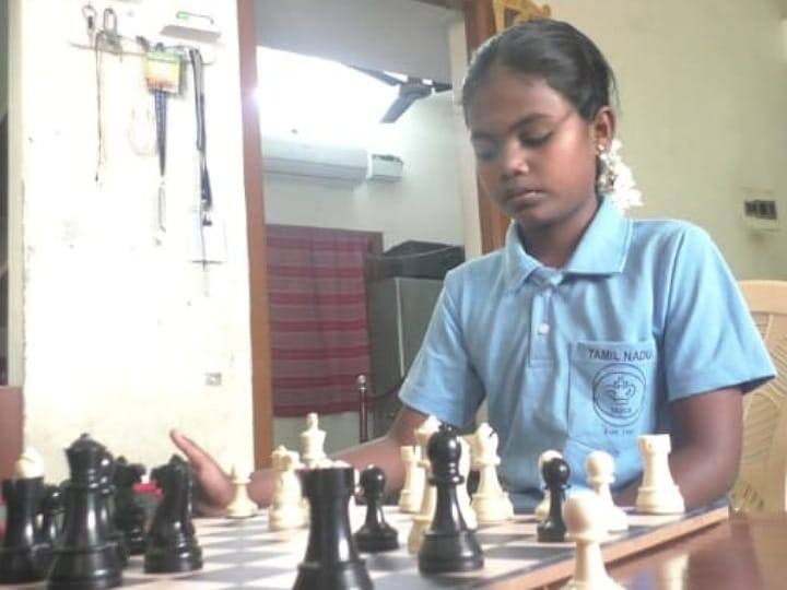 சர்வதேச அளவில் செஸ் போட்டிகள்-  பல பரிசுகளை வென்று கரூர் சிறுமி அசத்தல்