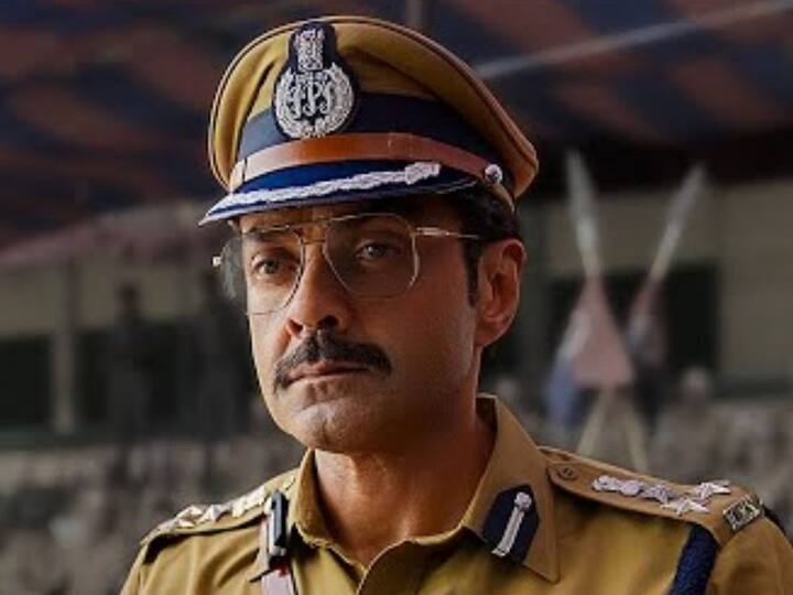 बॉबी देओलने 2020 मध्ये 'क्लास ऑफ 83' या वेब सीरीजद्वारे ओटीटीवर पदार्पण केले. या वेब सीरिजमध्ये बॉबी देओलने विजय सिंह ही भूमिका साकारली. ही वेब सीरिज तुम्ही नेटफ्लिक्सवर पाहू शकता.