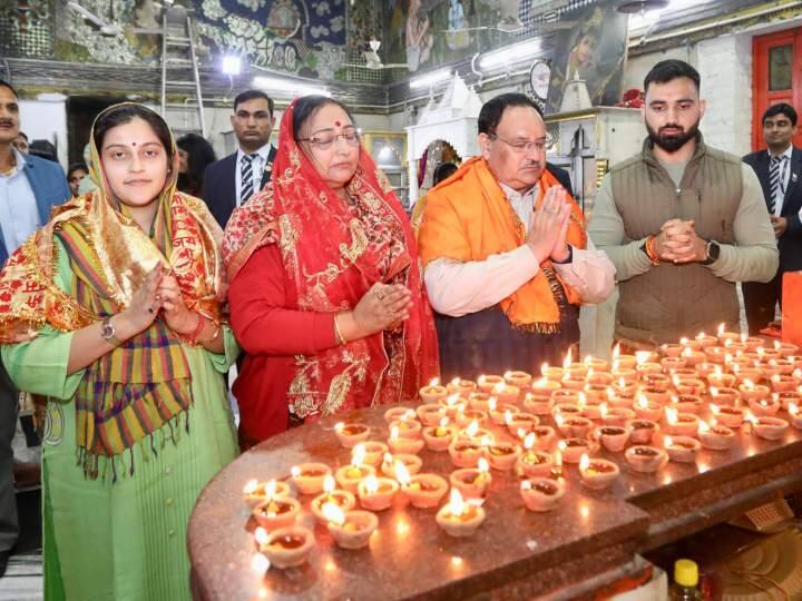 Assembly Election Result 2023 JP Nadda reached Hanuman temple took blessings said PM Modi give strength to country ann 3 राज्यों में प्रचंड चुनावी जीत के बीच बजरंगबली का आशीर्वाद लेने हनुमान मंदिर पहुंचे नड्डा, कहा- 'देश को पीएम मोदी ही दे सकते हैं मजबूती'