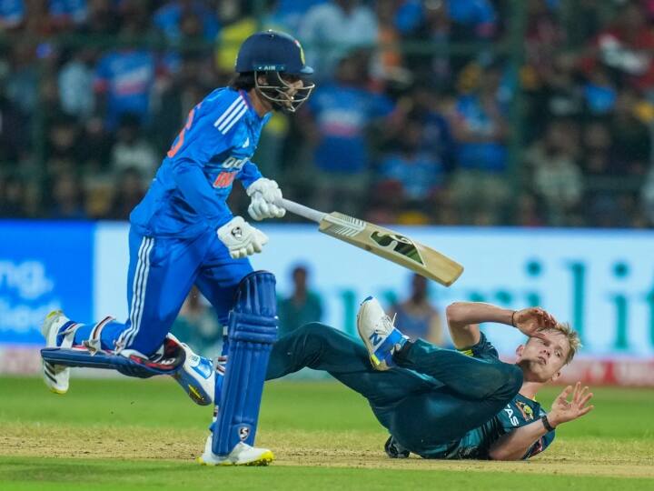 IND vs AUS 5th T20I many records made by India's win with 6 runs against Australia know details IND vs AUS: पांचवें टी20 में टीम इंडिया ने ऑस्ट्रेलिया को दी शिकस्त तो लग गई रिकॉर्ड्स की झड़ी, भारतीय खिलाड़ियों ने किया कमाल
