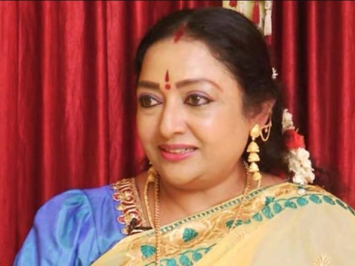 Actress Bhagyasri shared her cinema industry experience in recent interview Actress Bhagyasri: ஹீரோயினாகும் ஆசையில் விபரீத முடிவை எடுத்த நடிகை பாக்யஸ்ரீ.. ரசிகர்கள் அதிர்ச்சி..