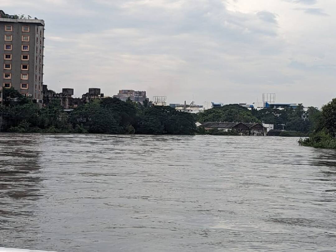 Cyclone Michaung: 4 ஆயிரம் கோடி செலவிட்டும் வடியாத வெள்ளம்; ஸ்தம்பிக்கும் தலைநகர்; காரணம் என்ன?