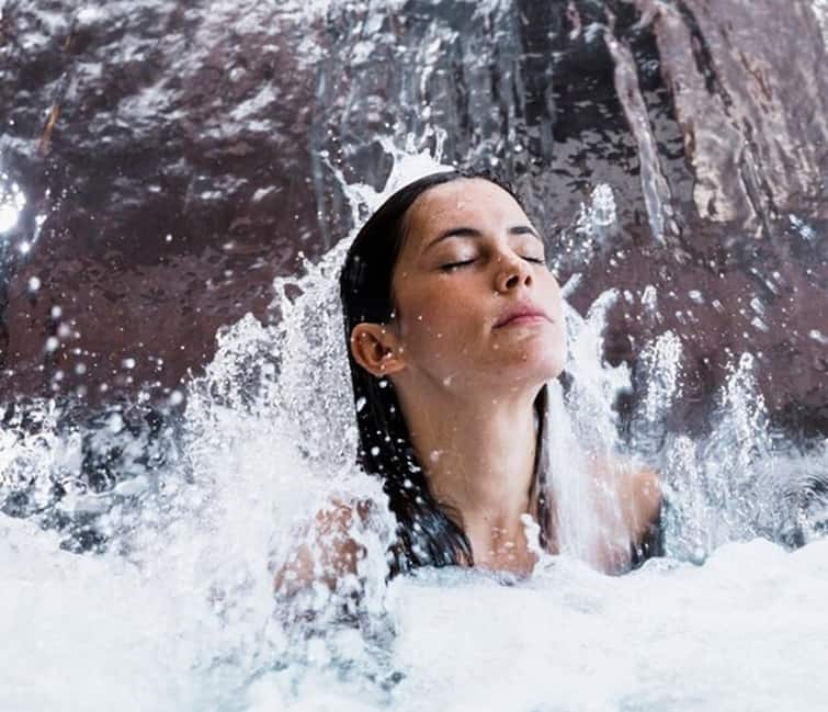 health-tips-is-bathing-with-cold-water-beneficial-for-health-or-not