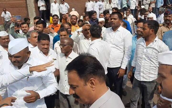 यावेळी काहीवेळ गोंधळ निर्माण झाला होता.