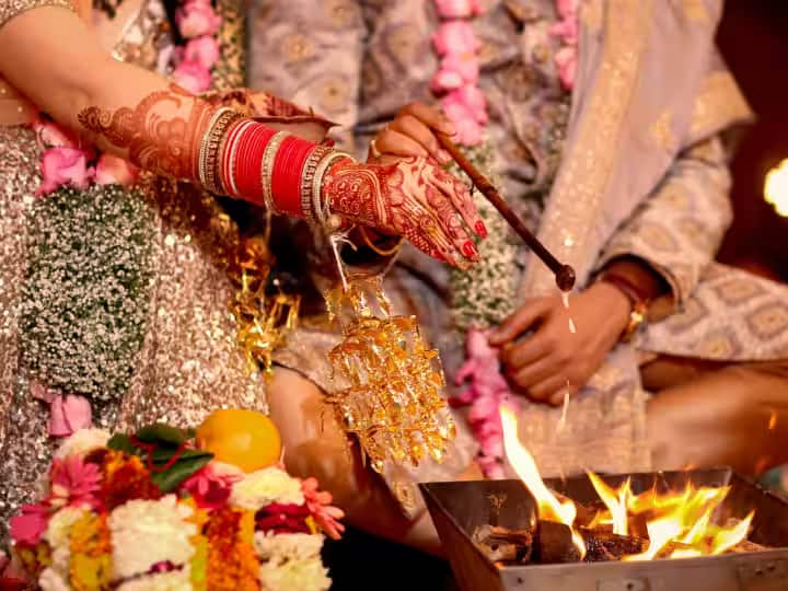 MP First wife register FIR against husband who came to Jabalpur from America for second marriage ANN Jabalpur News: अमेरिका से जबलपुर दूसरी शादी करने के लिए आया इंजीनियर, पहली पत्नी ने दर्ज कराई FIR