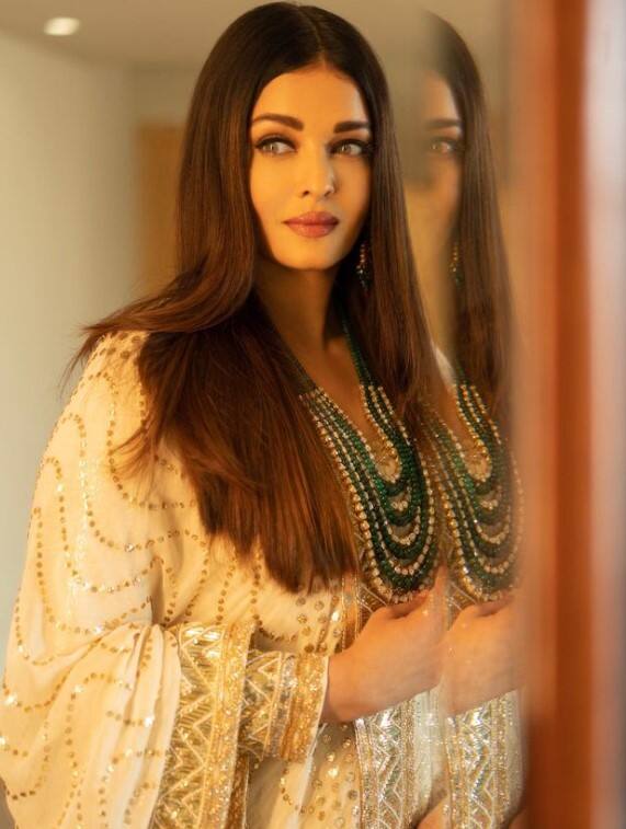 कई लोगों का कहना है कि ससुर और बहू कभी एक दूसरे को फॉलो ही नहीं करते थे. तो वहीं कई यूजर्स इसे परिवार में चल रही खिटपिट का नतीजा बता रहे हैं.