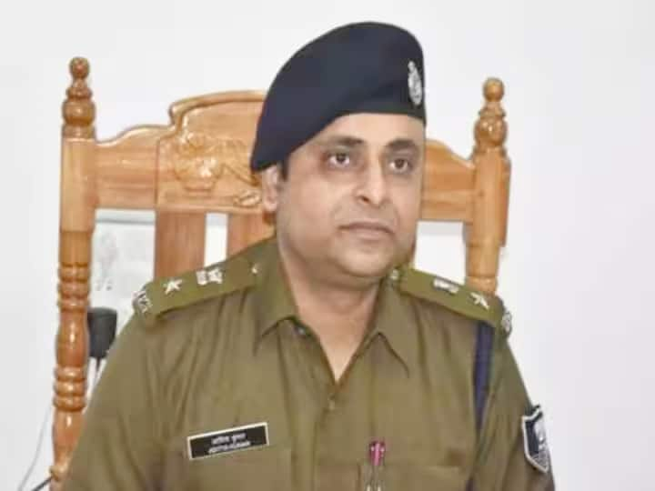 Absconding IPS Aditya Kumar surrenders after ultimatum from Supreme Court ANN Bihar News: सुप्रीम कोर्ट से अल्टीमेटम के बाद फरार चल रहे IPS आदित्य कुमार ने किया सरेंडर, फर्जीवाड़ा का लगा है आरोप