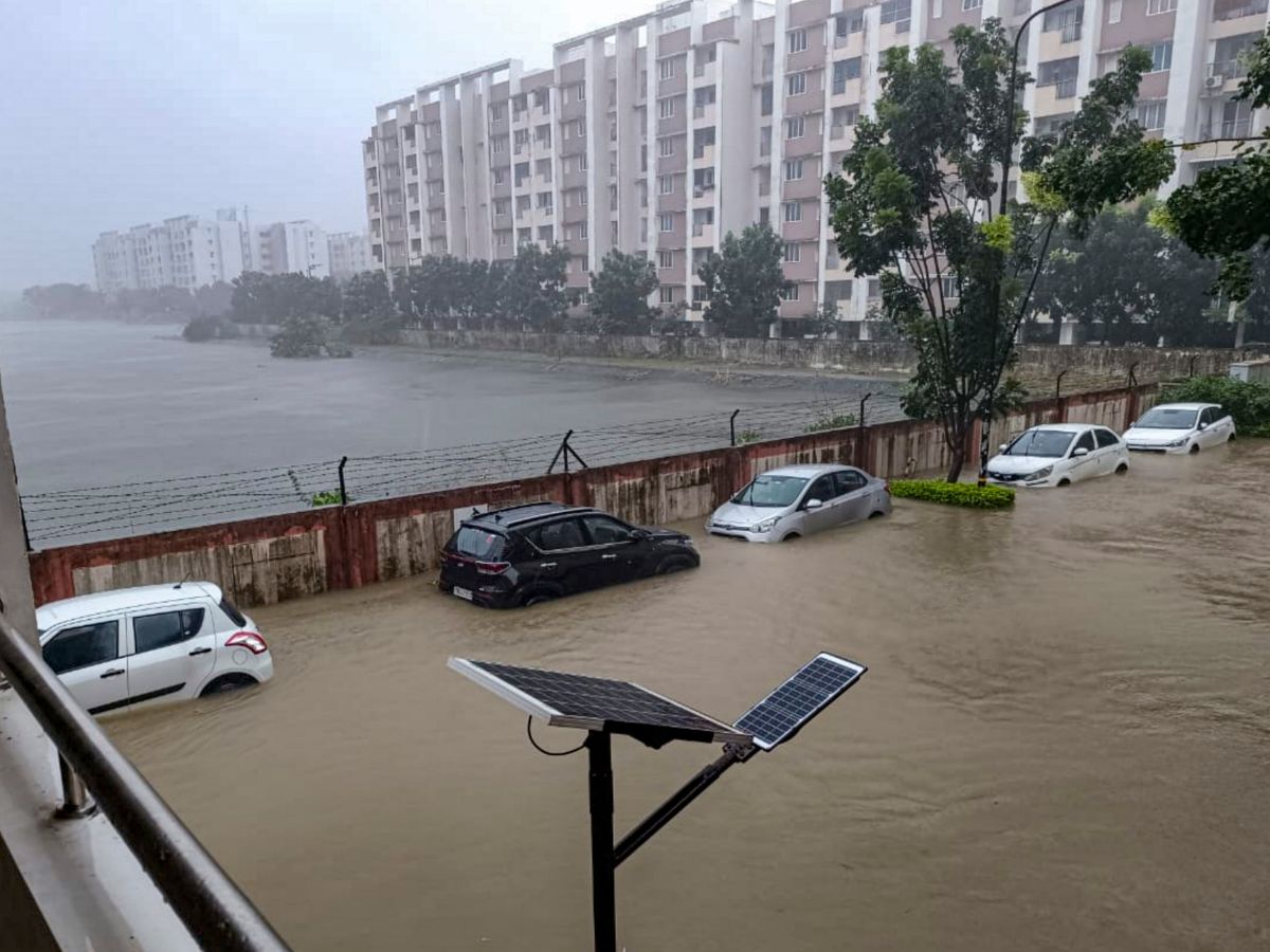 Cyclone Michaung Landfall In Andhra Shortly, State On Excessive Alert ...