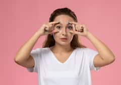 Eyebrows: ਕੀ ਪਲਕਾਂ ਦਾ ਝੜਨਾ ਹੁੰਦਾ ਕਿਸੇ ਬਿਮਾਰੀ ਦਾ ਸੰਕੇਤ? ਜਾਣੋ