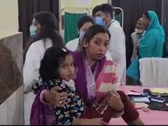 पिकनिक से लौट रही स्कूल बस हादसे का शिकार, खाई में गिरते-गिरते बची, कुल 43 बच्चे थे सवार, 16 घायल