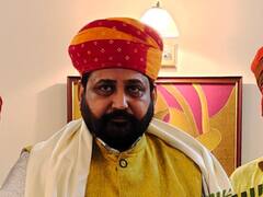 करणी सेना के राष्ट्रीय अध्यक्ष सुखदेव सिंह गोगामेड़ी की हत्या, रोहित गोदारा गैंग ने ली जिम्मेदारी