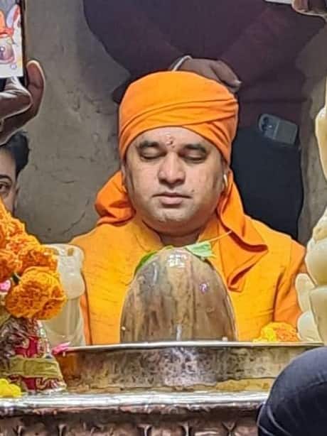 किस संप्रदाय से ताल्लुक रखते हैं बाबा बालकनाथ?