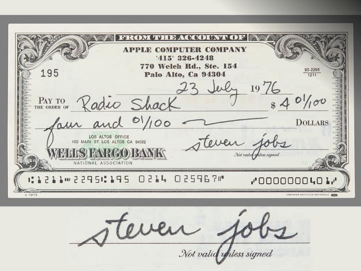 Steve Jobs signed cheque for Rs 333 is now worth Rs 20 lakh 333 रुपये के इस चेक की कीमत आज हो गई लाखों, वजह है इस टेक दिग्गज का सिग्नेचर 