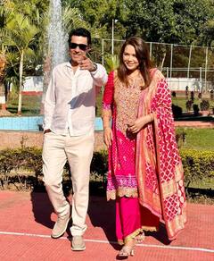 Randeep Hooda की नई नवेली दुल्हन Lin Laishram का ससुराल में हुआ ग्रैंड वेलकम, सामने आई कपल की केक कटिंग की तस्वीरें