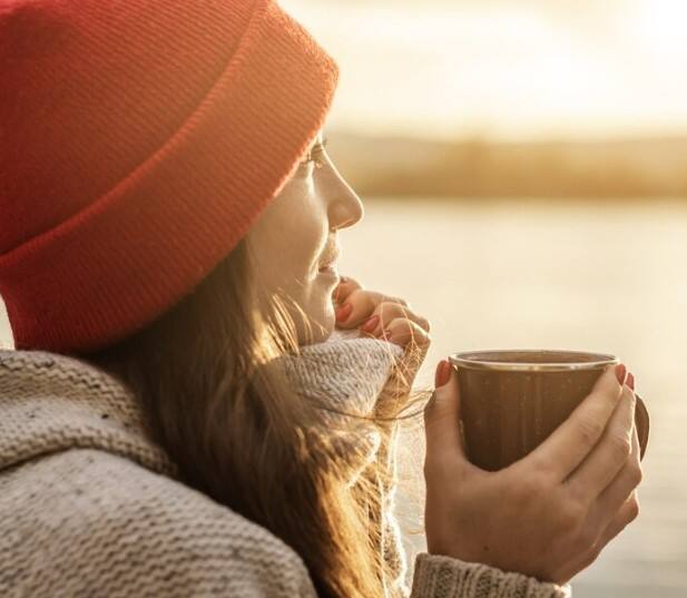 ਇੱਕ ਅਧਿਐਨ ਅਨੁਸਾਰ ਧੁੱਪ ’ਚ ਕੁੱਝ ਦੇਰ ਬੈਠਣ ਨਾਲ ਖੂਨ ਦਾ ਦੌਰਾ ਕੰਟਰੋਲ ਹੋਣ ਲੱਗਦਾ ਹੈ। ਇਸ ਨਾਲ ਦਿਲ ਸਬੰਧੀ ਬਿਮਾਰੀਆਂ ਨਹੀਂ ਹੁੰਦੀਆਂ।