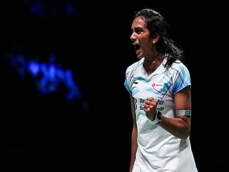 PV Sindhu Relationship Status Two-Time Olympic Medal Winner Faces Awkward Question 'Have You Dated Anyone?' PV Sindhu, Two-Time Olympic Medal Winner, Faces Awkward Question