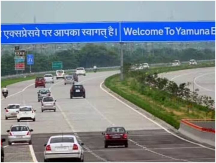 Diversion on Noida and Greater Noida Expressway on death anniversary program of Baba Saheb Dr. Bhimrao Ambedkar Greater Noida Expressway: नोएडा एक्सप्रेस-वे पर कल रहेगा डायवर्जन, जाने से पहले देख लें ट्रैफिक एडवाइजरी