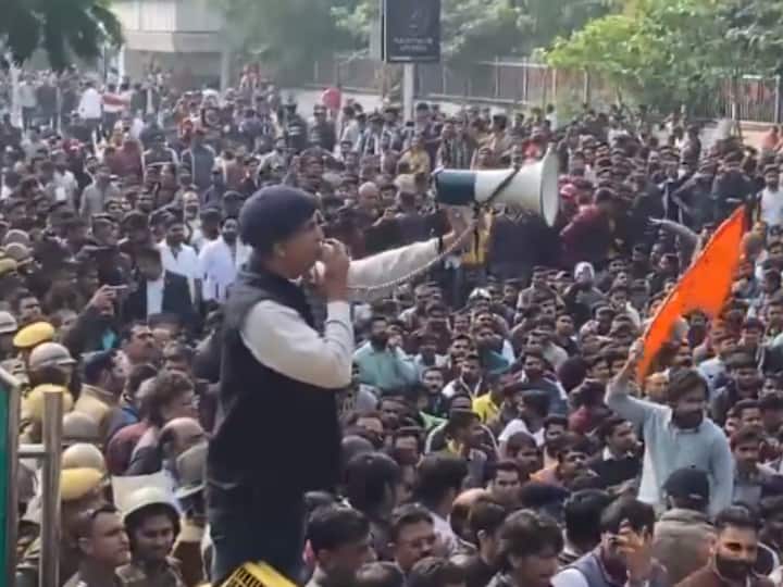 Thousands of supporters of Sukhdev Singh Gogamedi, the national president of Rashtriya Rajput Karni Sena gathered outside the District Collectorate in Udaipur in protest over his murder. (Photo: X/ANI)
