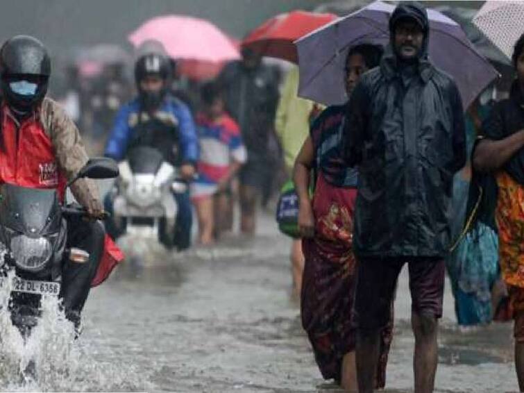 According to the Meteorological Department, rain will continue in some parts of Tamil Nadu till the 12th December cyclone mIchaung TN Rain Alert: கரையை கடந்த புயல்.. 9-ஆம் தேதி 7 மாவட்டங்களுக்கு கனமழை எச்சரிக்கை..