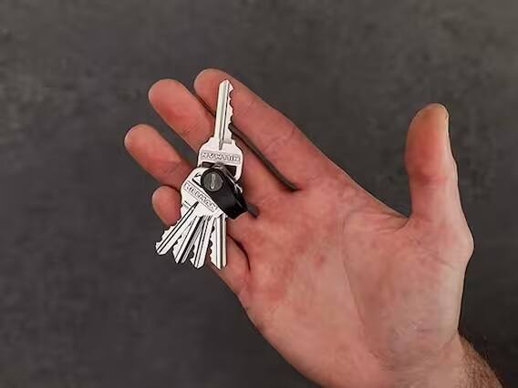 वास्तु टिप्स: घर की चाबी खोलेगी किस्मत का ताला, इन 5 बातों का रखें ध्यान