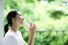 Health: શિયાળામાં ઓછું પાણી પીવો છો તો સાવધાન, શરીરને થશે આ ગંભીર નુકસાન