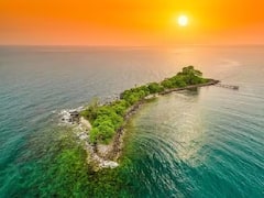 Andaman Tour: નવા વર્ષે IRCTC અંદામાન માટે લાવ્યુ છે ટૂર પેકેજ, બ્રેકફાસ્ટ અને ડિનર છે ફ્રી, જાણો કટેલો થશે ખર્ચ