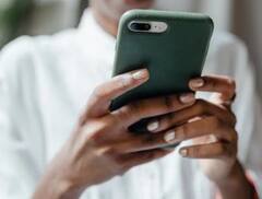 गे-डेटिंग ऐप पर दोस्ती के बाद युवक को बुलाया होटल, फिर चार लोगों ने मिलकर छीना फोन और कैश