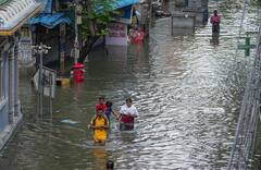 Michaung Cyclone : நாட்கள் கழிந்தும் வெளியேறாத வெள்ள நீர்..அவதிப்படும் சென்னை மக்கள்!