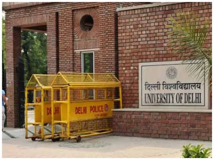 Delhi University Increases Annual Fees by 46 Percent now this is revised fee Structure DU ने की एनुअल फीस में 46 प्रतिशत की बढ़ोतरी, अब चुकानी होगी इतनी रकम