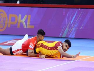 Pro Kabaddi 2023: பாட்னா பைரேட்ஸை இன்று எதிர்கொள்ளும் தெலுங்கு டைட்டன்ஸ்.. நேருக்கு நேரில் யார் ஆதிக்கம்? எங்கே பார்ப்பது?